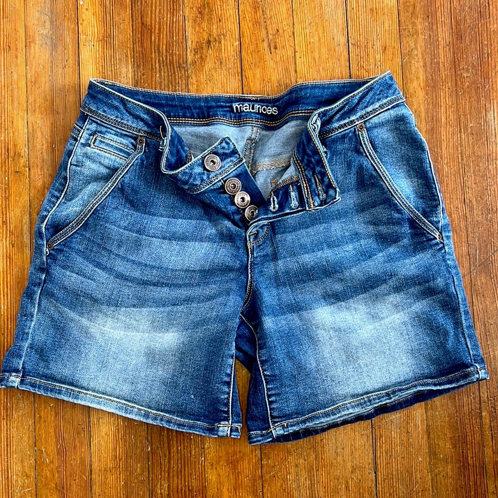 Maurices  jean shorts